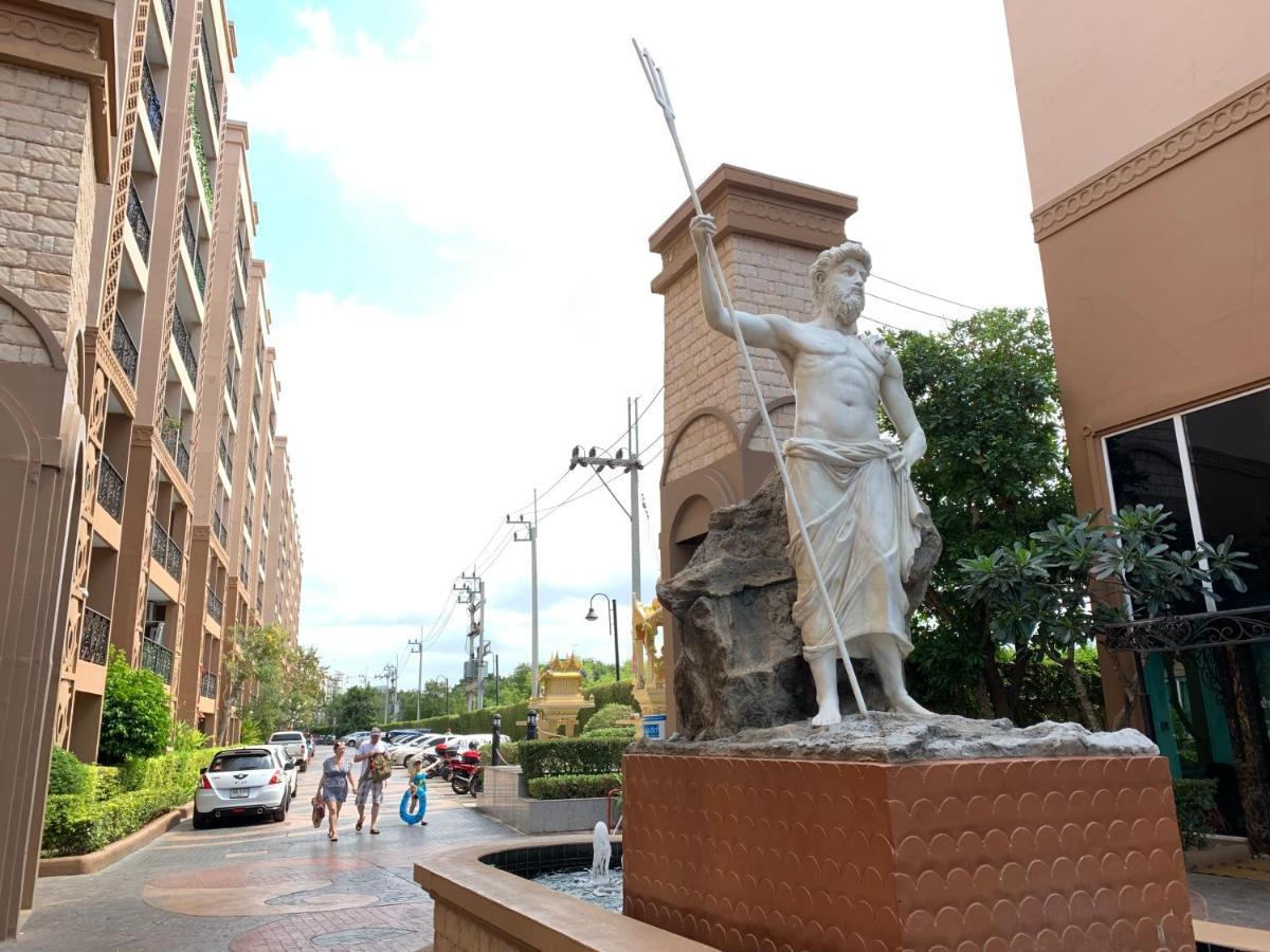 Atlantis Condo Resort Jomtien Beach Exterior foto