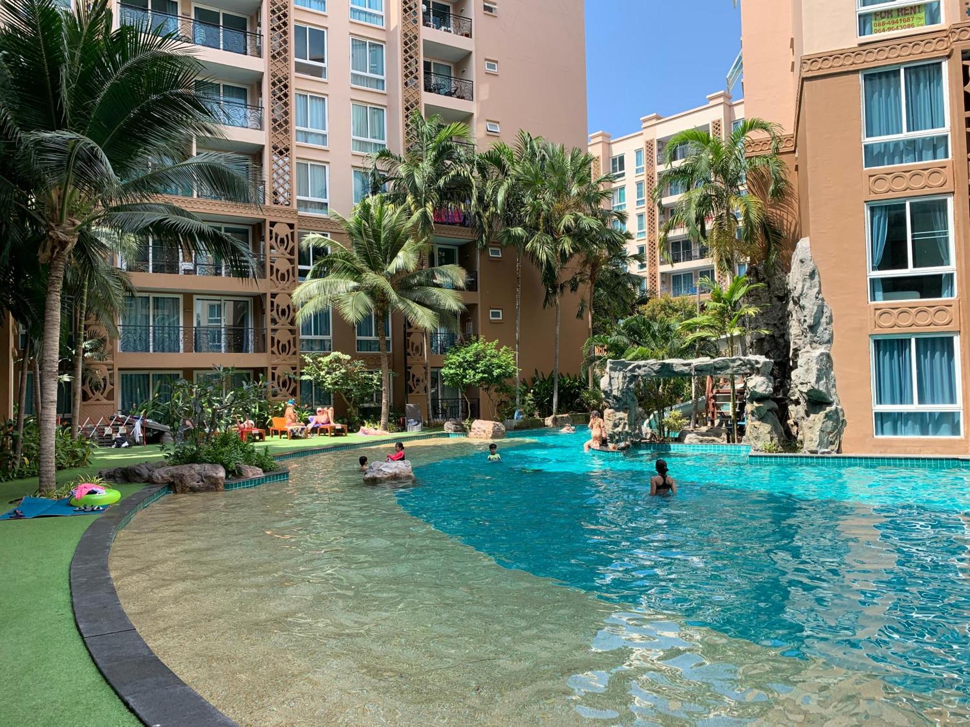 Atlantis Condo Resort Jomtien Beach Exterior foto