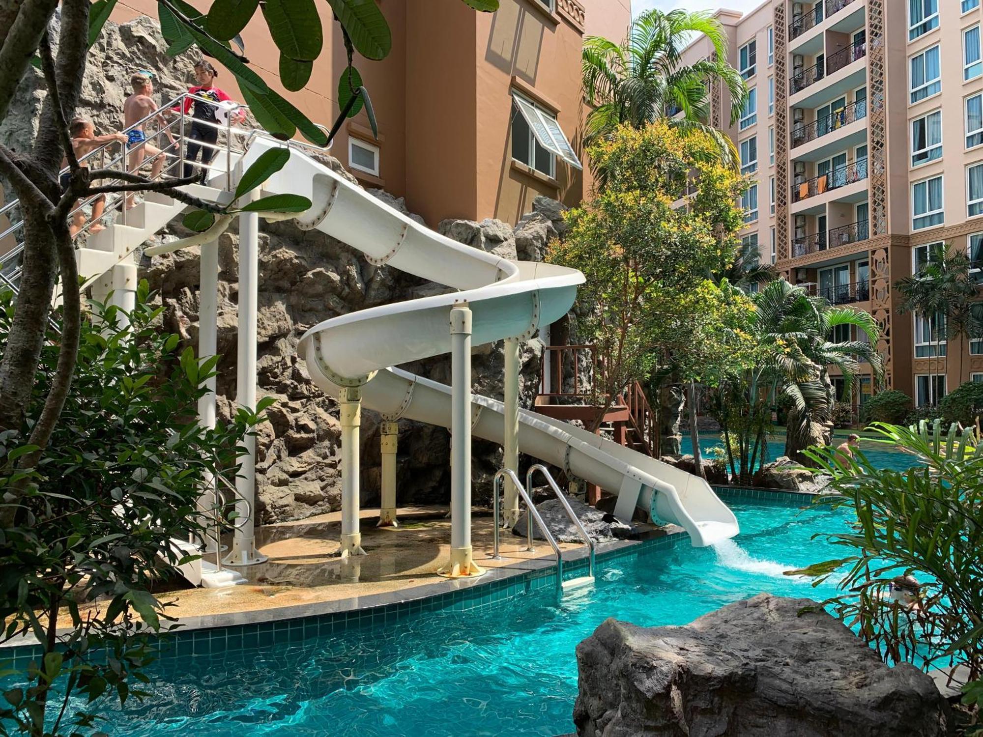 Atlantis Condo Resort Jomtien Beach Exterior foto